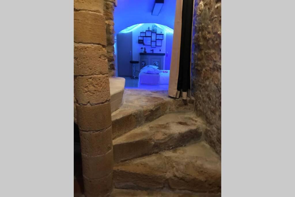 Les Secrets D'Alcove, Nuits Romantiques Avec Spa Aix-en-Provence Dış mekan fotoğraf